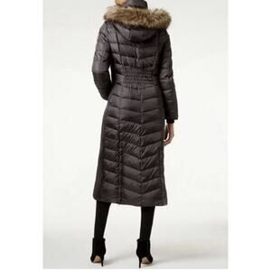 Michael Michael Kors Black Chevron Faux Fur Trim Hooded Down Puffer Coat PS